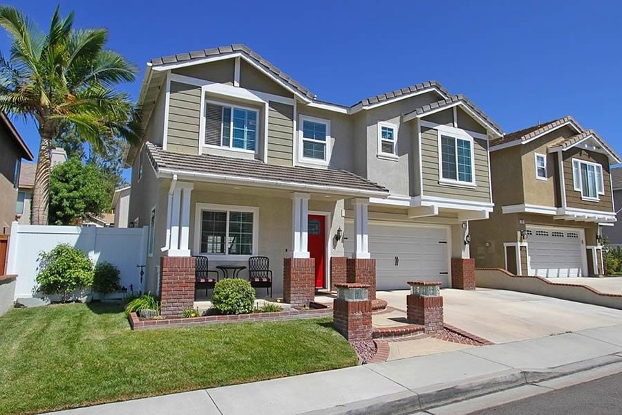 Real estate investment key to overcoming economic crisis